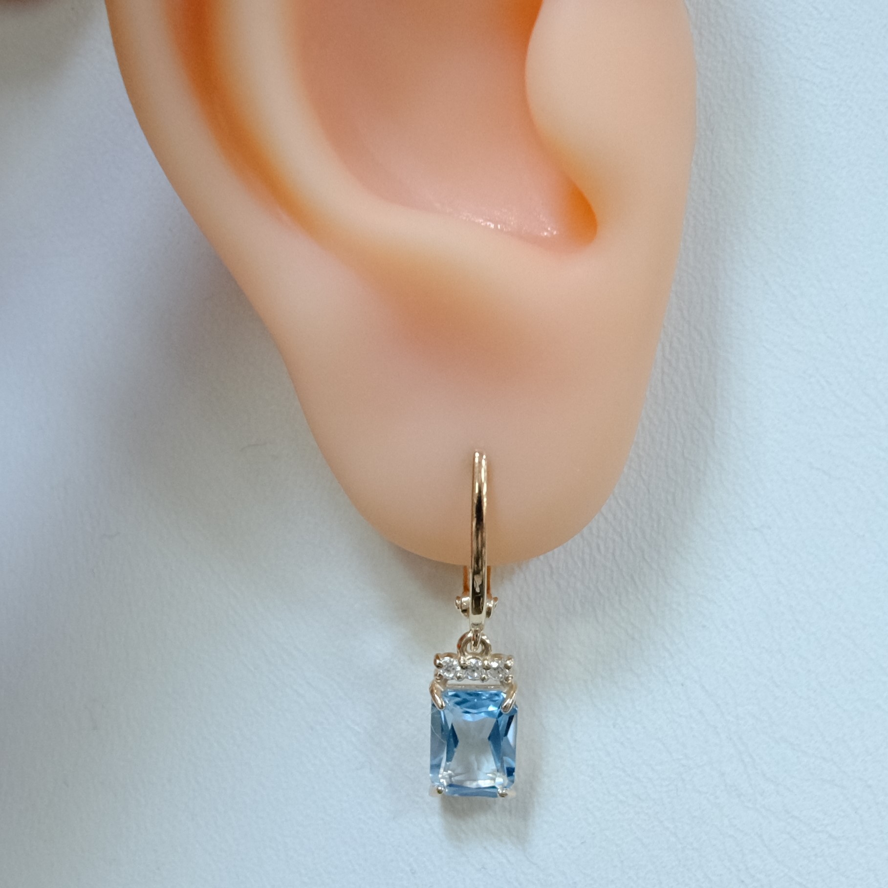 Серебряные серьги с топазами